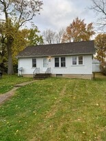 Building Photo - 1610 E Princeton Ave