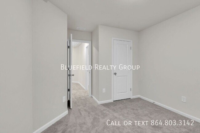 Building Photo - 808 Harper St