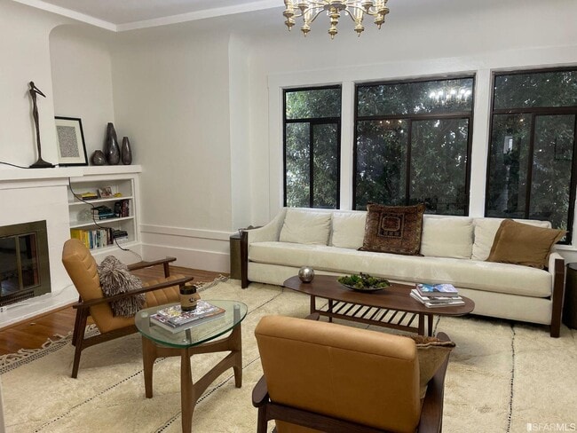 Building Photo - 272 25th Ave