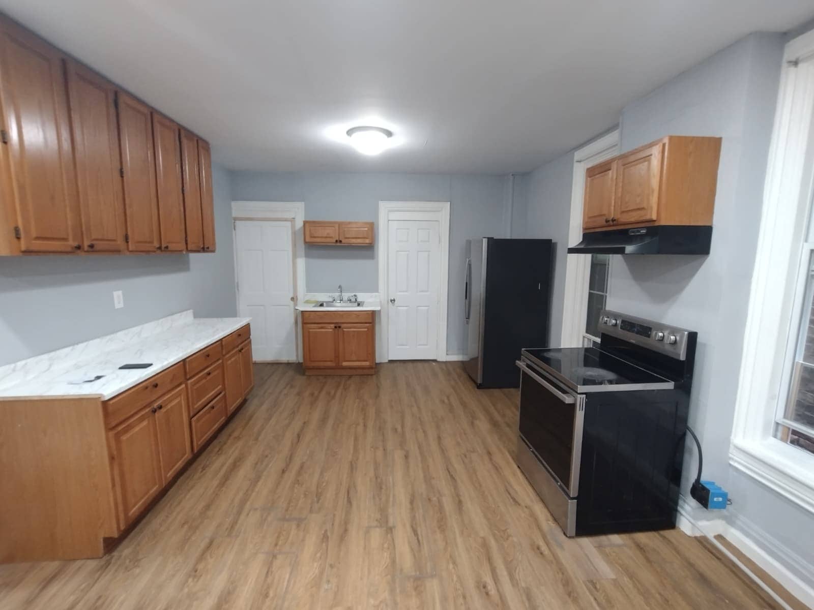 Building Photo - 3159 6th Ave