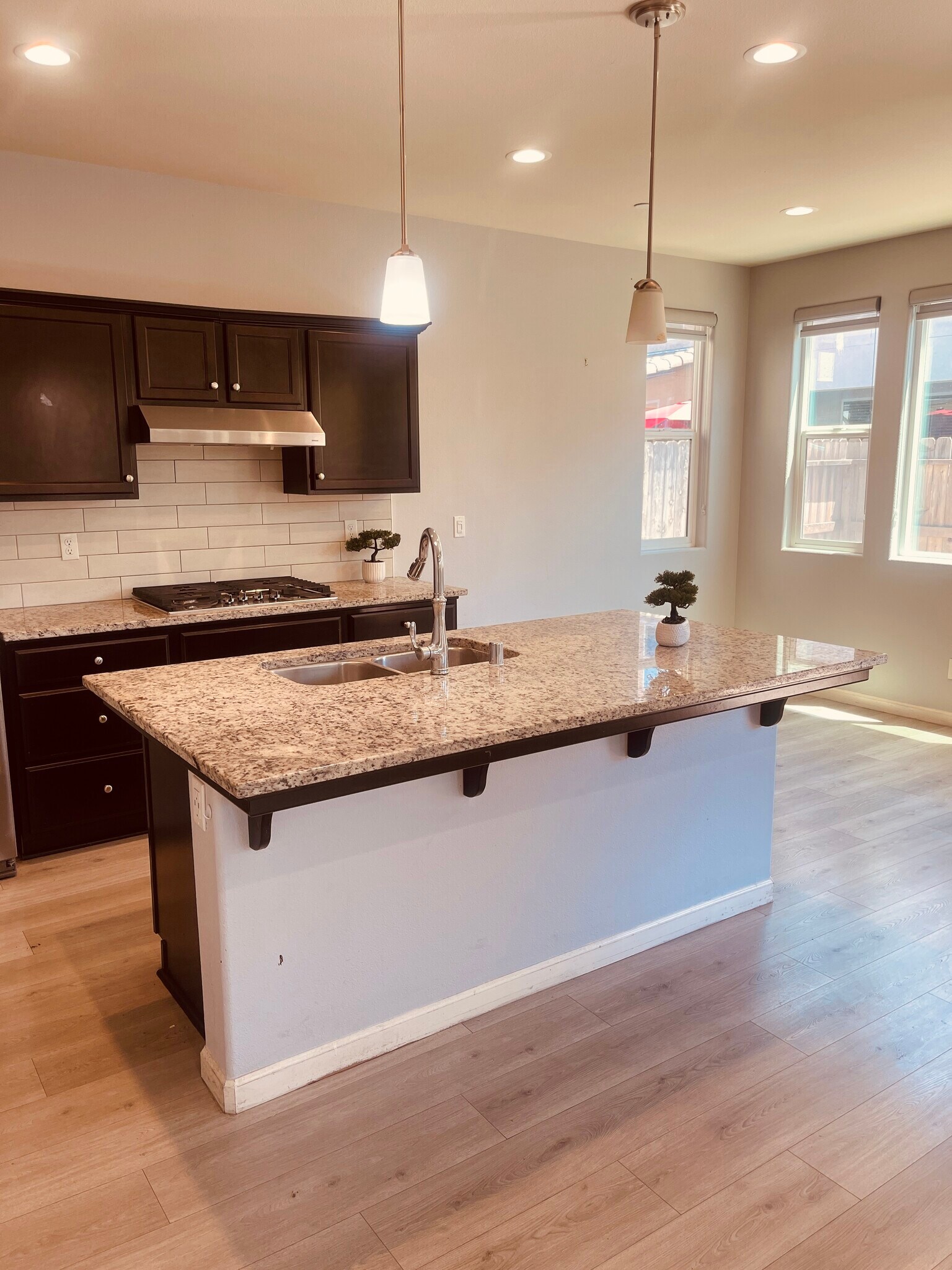 Building Photo - 6251 E Overlook Way