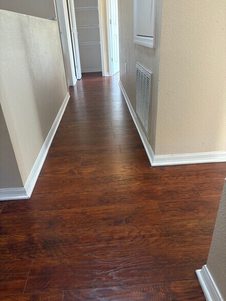 Building Photo - 10433 Fly Fishing St