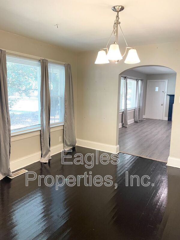 Building Photo - 1512 Rose St