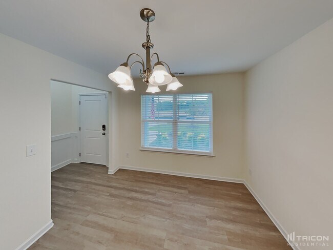 Building Photo - 5108 Carol Ave