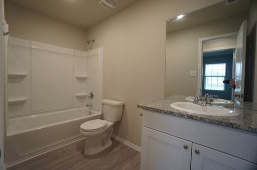Building Photo - Newer Construction Home in West San Antonio