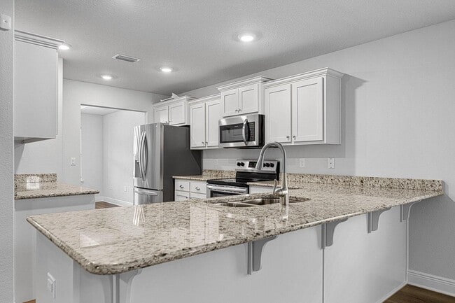 Building Photo - 103 Ridgeway Cir