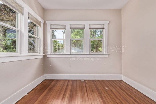 Building Photo - 4654 N Bryant St