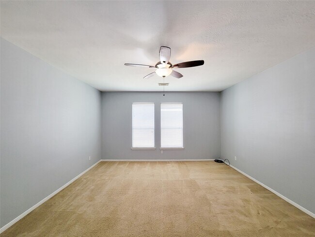 Building Photo - 7506 Boxwood Ridge Ln