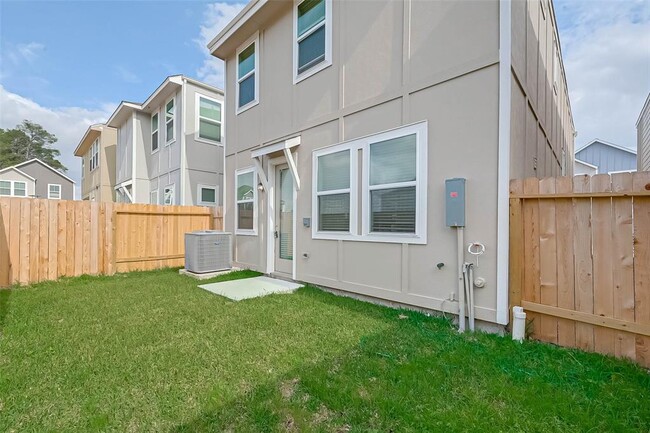 Building Photo - 3121 Cloud Forest Ln