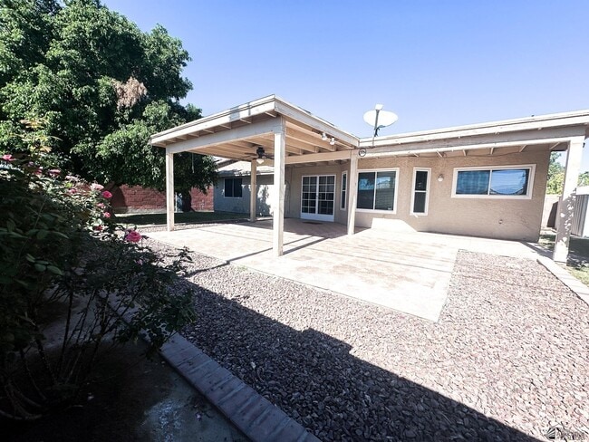 Building Photo - 3555 W 15th Ln