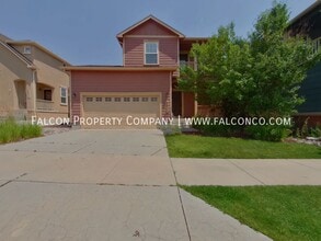 Building Photo - 6627 Silverwind Cir