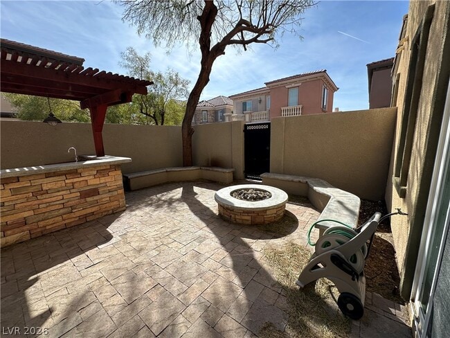 Building Photo - 2442 Granada Bluff Ct