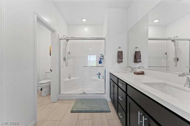 Building Photo - 237 Callen Falls Ave