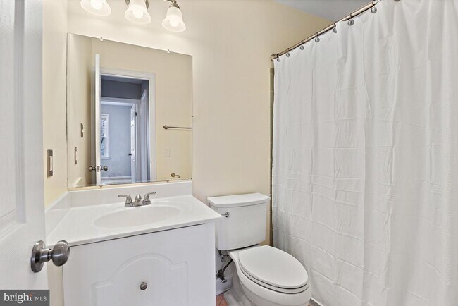 Building Photo - 9553 Cherry Oak Ct