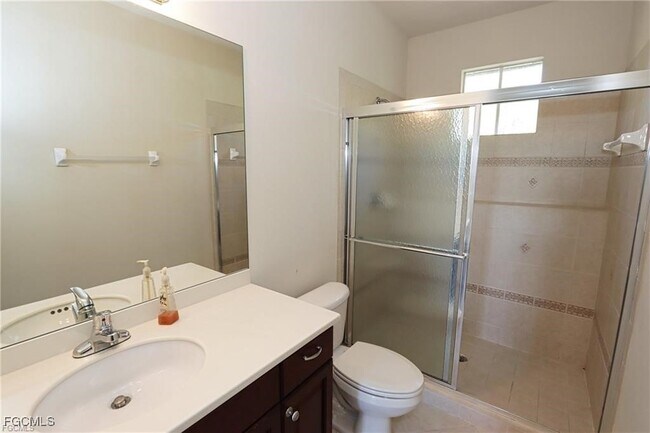 Building Photo - 5526 Cheshire Dr