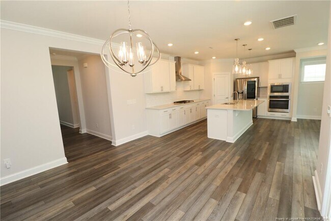 Building Photo - 2936 Baronial St