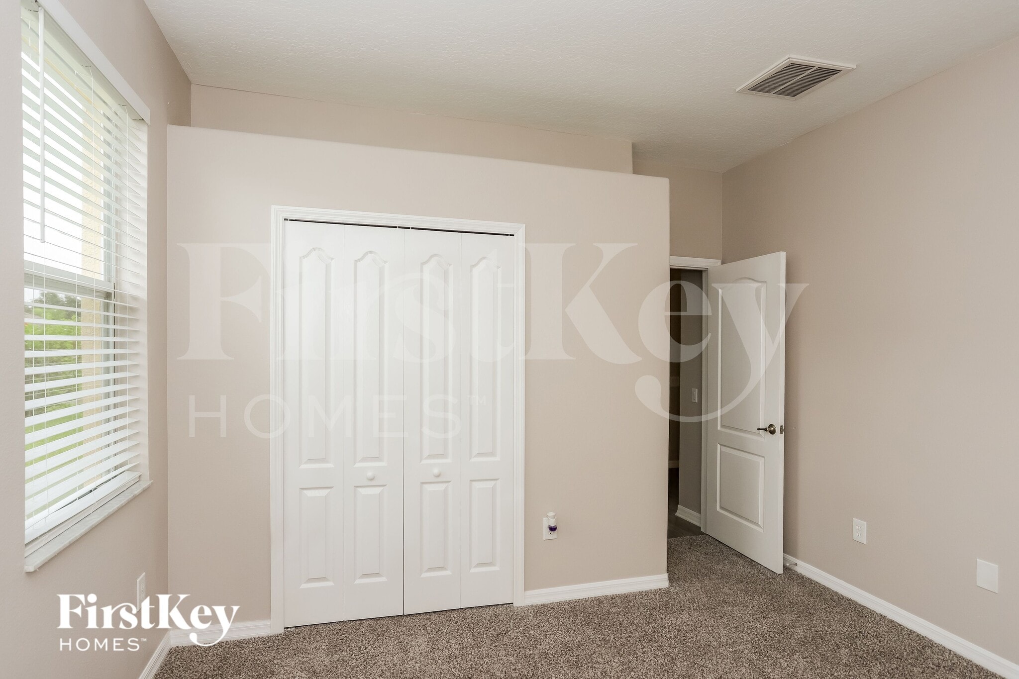 Building Photo - 11451 Callaway Pond Dr