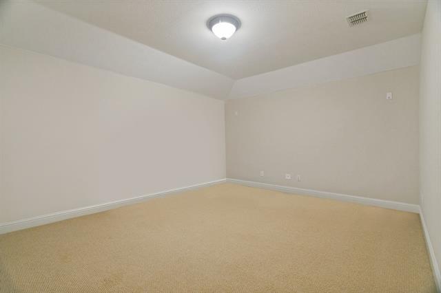 Building Photo - 412 S Hampton Ct