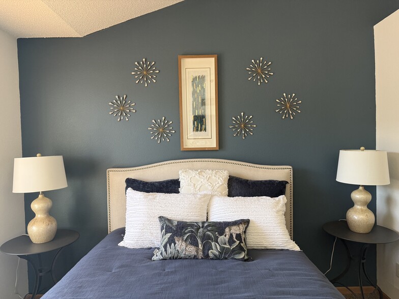 Building Photo - Just off Main Townhomes