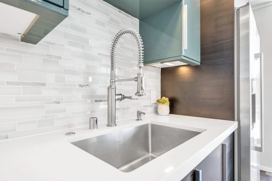 Building Photo - 4131 Phoenix St