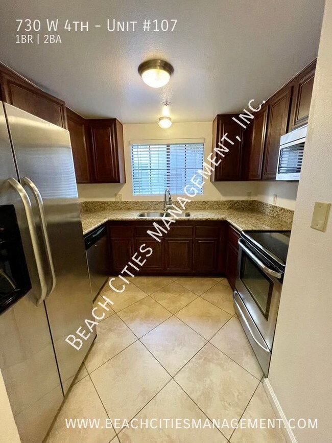 Building Photo - 730 W 4th-Unit #107