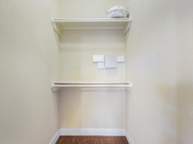 Building Photo - 3034 Orchard Ct