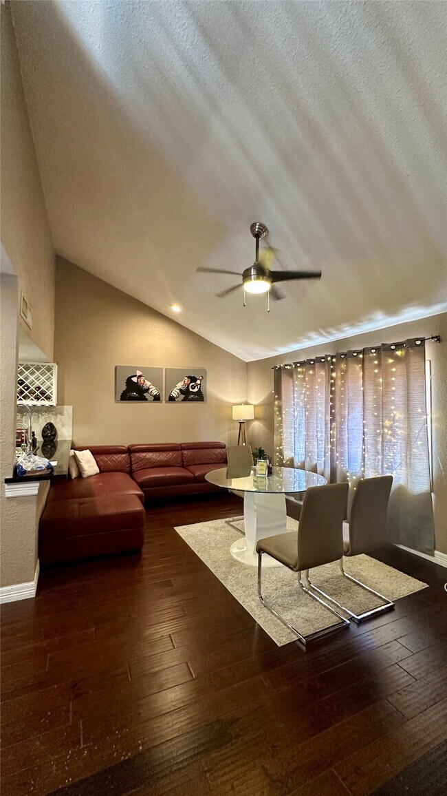 Building Photo - 12948 Greenway Chase Ct