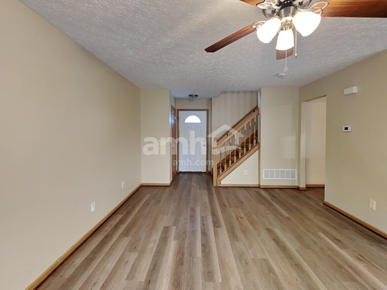 Building Photo - 3945 Trailside Blvd