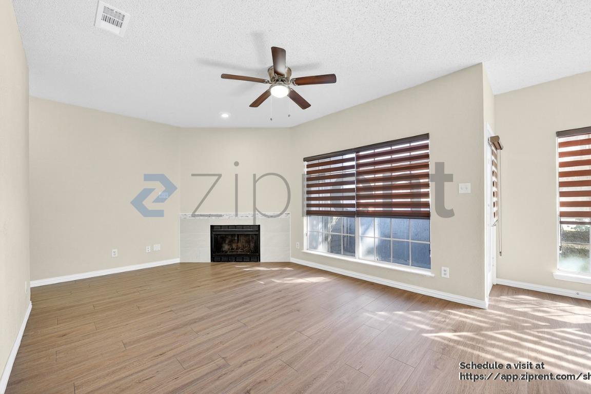 Building Photo - 4101 Esters Rd