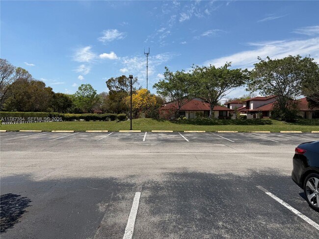 Building Photo - 455 NW 210th St