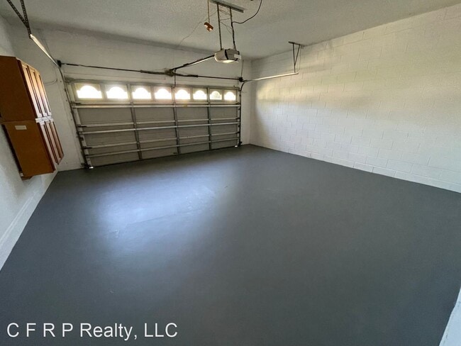 Building Photo - 4 br, 3 bath House - 13707 Sunshowers Circle