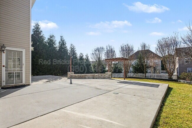 Building Photo - 14633 Provence Ln