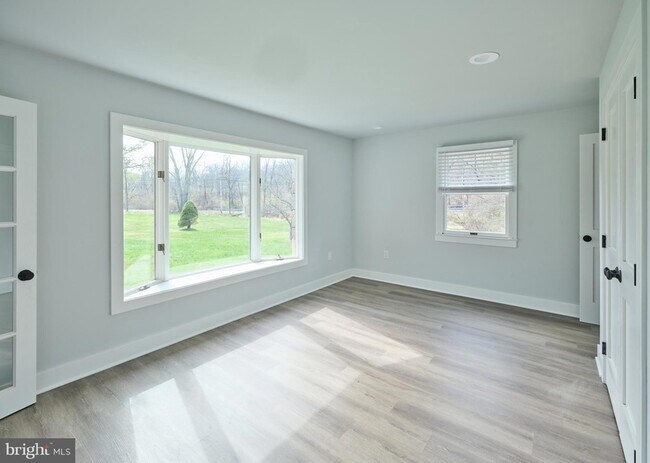 Building Photo - 4325 Lehnenberg Rd