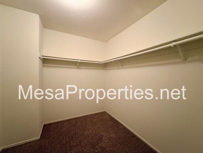 Building Photo - 14383 La Crescenta Ave