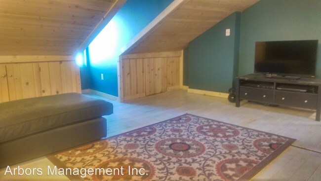 Building Photo - 2 br, 1.5 bath House - 297 42nd Street