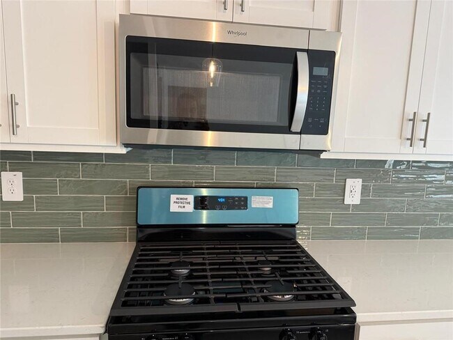 Building Photo - 181 Vly Oak Dr