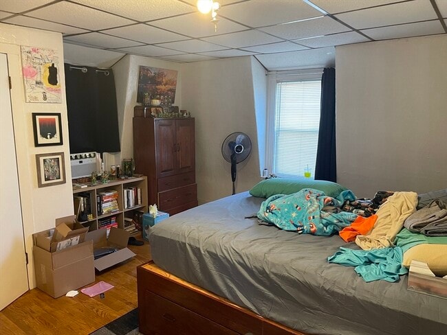 Building Photo - 18 Summit Ave