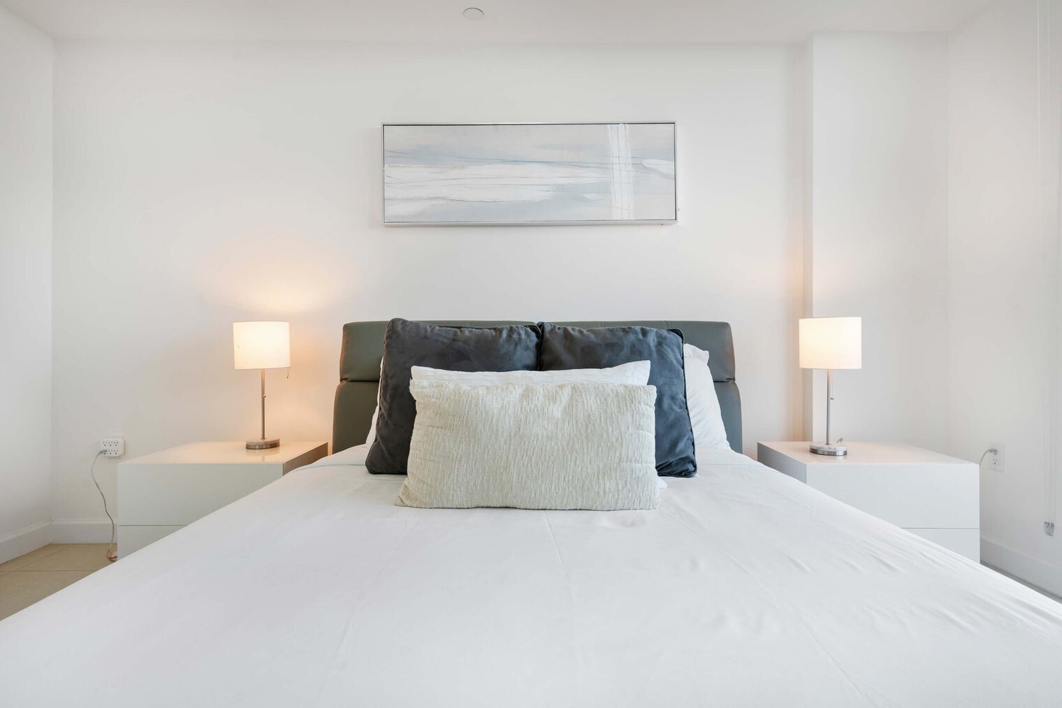 Building Photo - 5325 NW 85th Ave