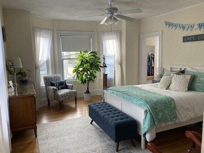 Building Photo - 59 Fiske Ave