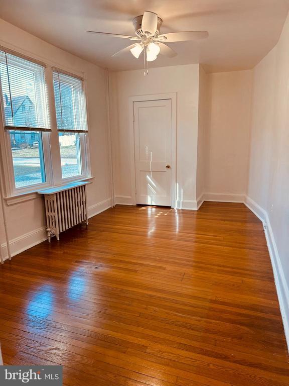 Building Photo - 1010 Girard Ave