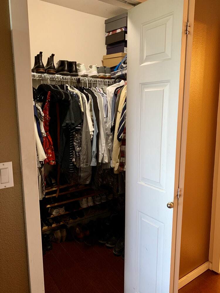 Walk-in Closet - 15340 Macadam Rd S