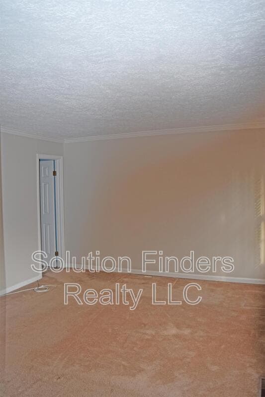 Building Photo - 4402 Southfield Dr