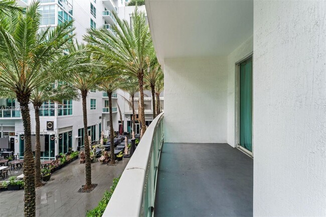 Building Photo - 951 Brickell Ave