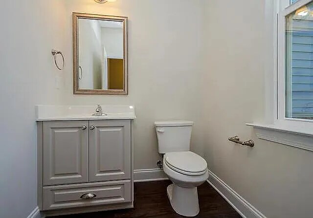 Building Photo - 710 Red Cedar Ct