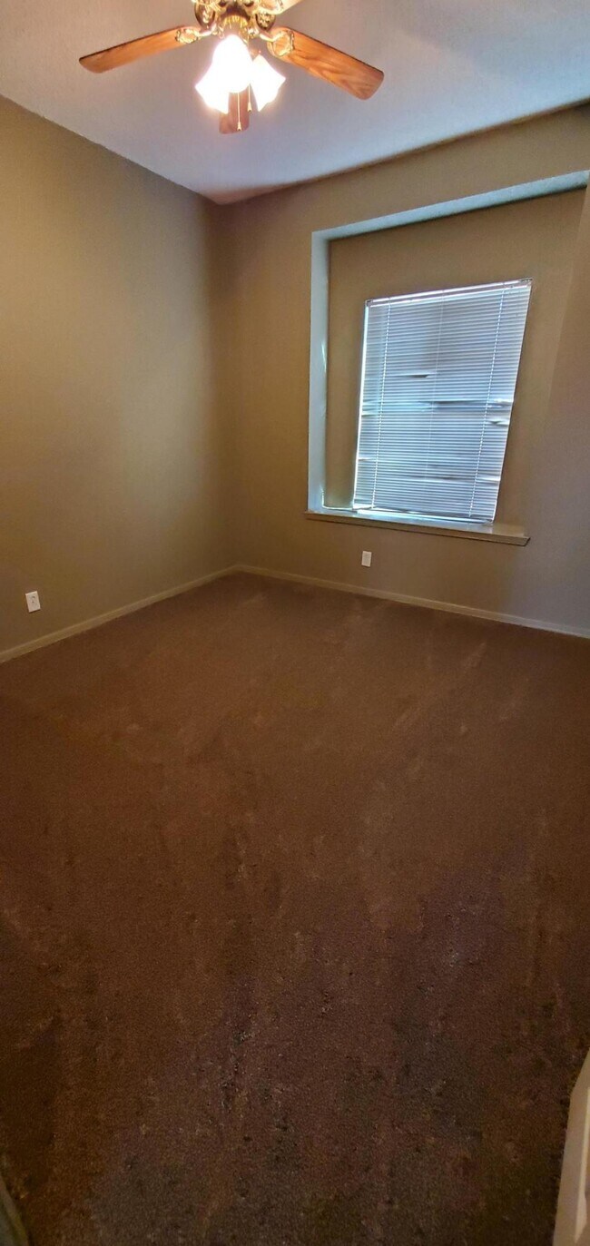 Building Photo - 12525 Tierra Cuervo Dr