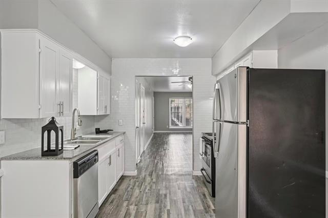 Building Photo - 6151 E Mockingbird Ln