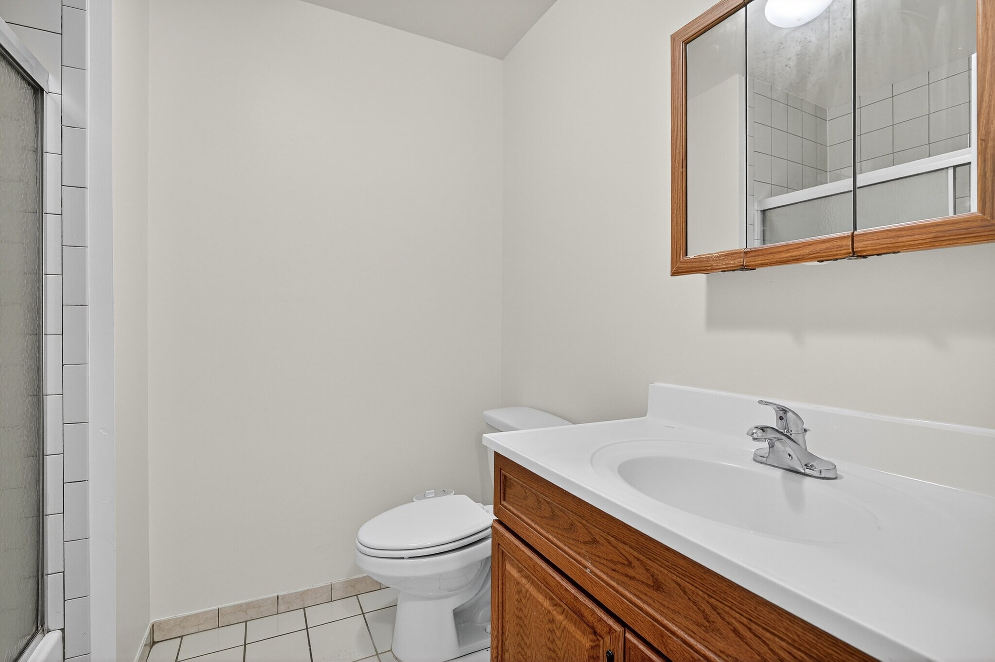 Building Photo - 802 Jesse Way