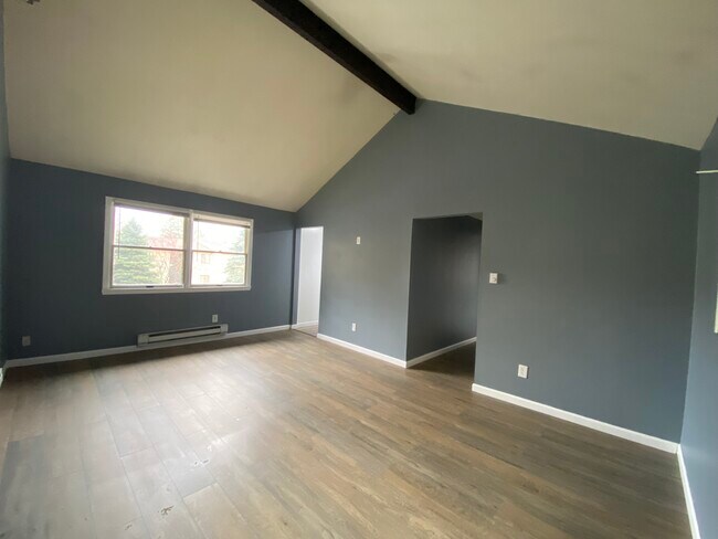 Building Photo - THE VILLAGES SOUTH 314