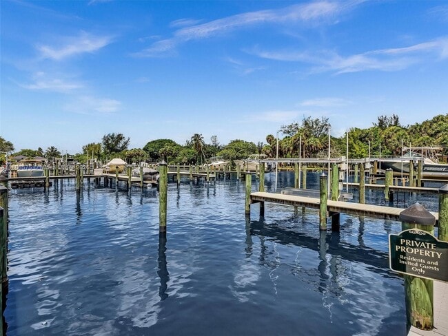Building Photo - 2727 Treasure Cove Cir