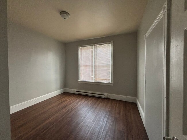 Building Photo - 1302-1304 Lehigh Street